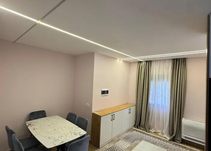 Luxury Plazh *